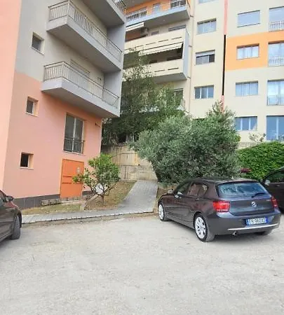 Deda's Summer * Vlorë