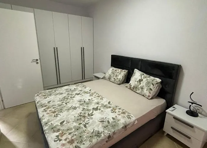 Deda's Summer Appartamento Vlorë