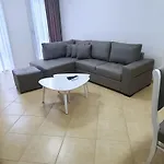 Deda's Summer * Vlorë