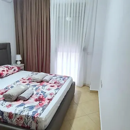 Deda's Summer Apartamento