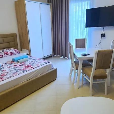 Apartment Deda's Summer *