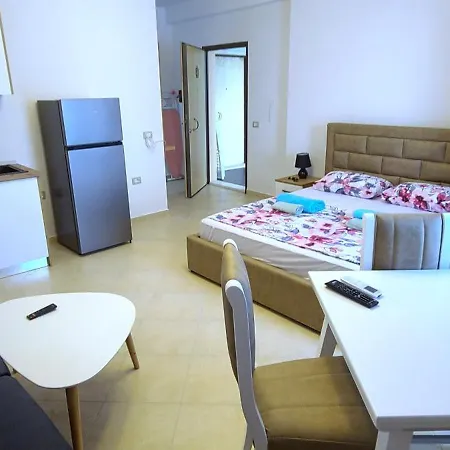 Apartment Deda's Summer *