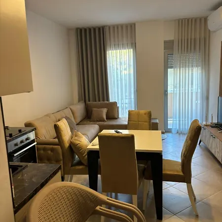 Deda's Summer Apartamento