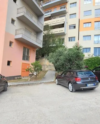 Deda's Summer * Vlorë