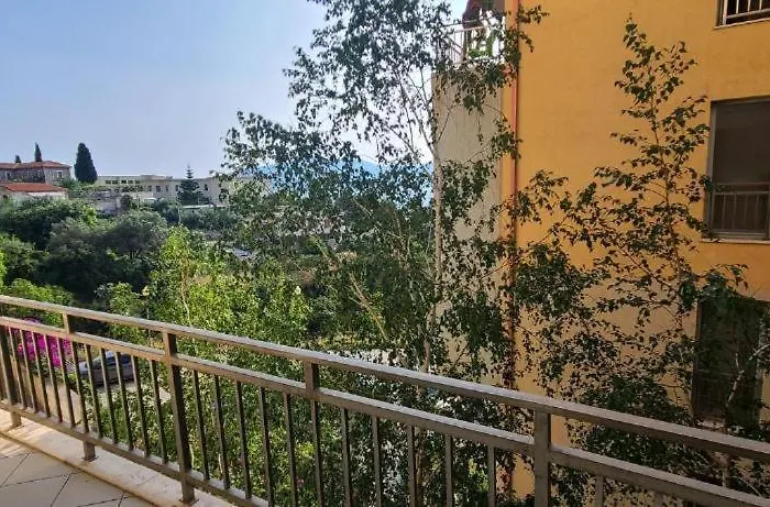 Deda's Summer 公寓 Vlorë
